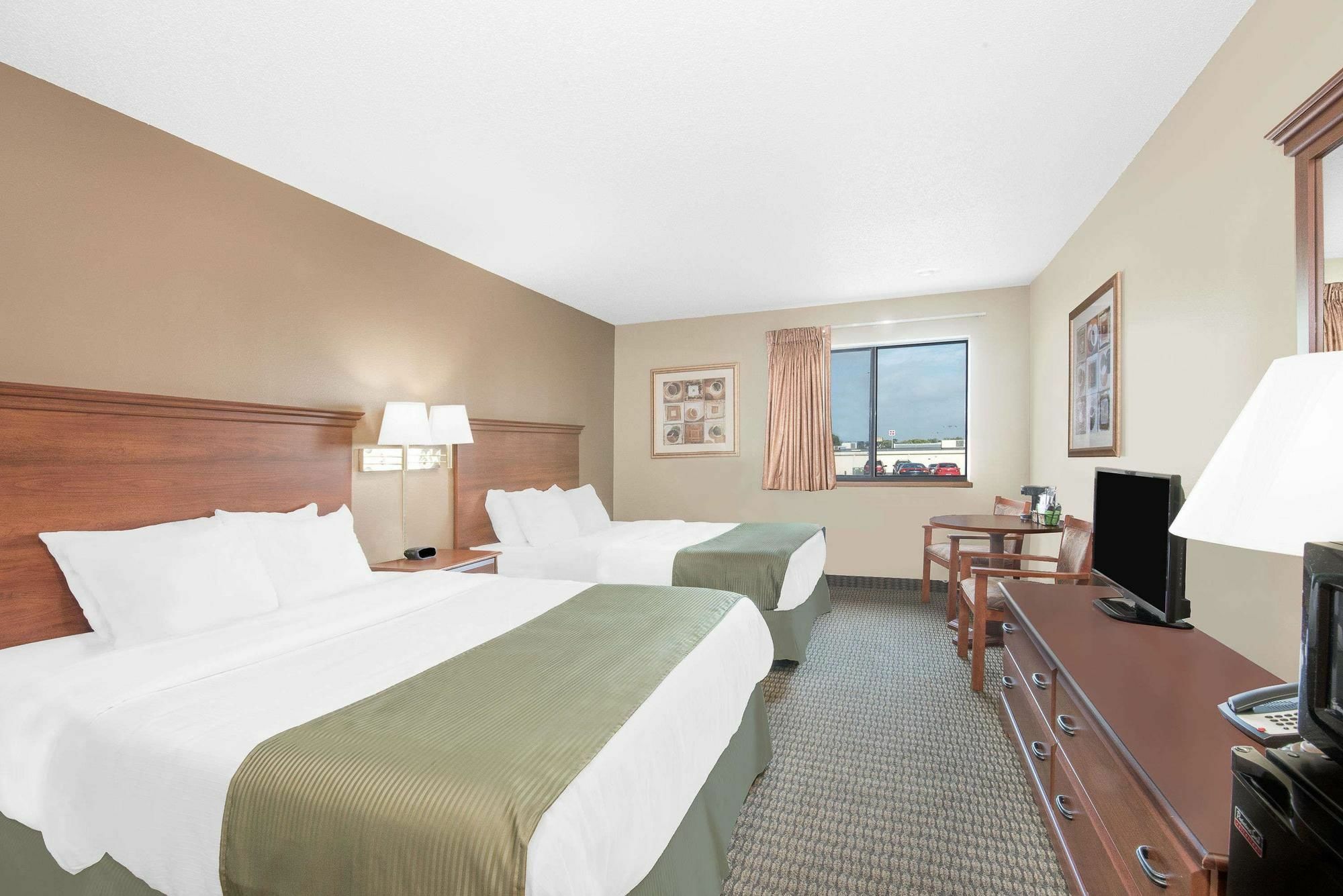 Days Inn By Wyndham Mitchell Sd Exterior foto